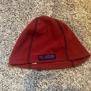 Melanzana hat! Adult medium